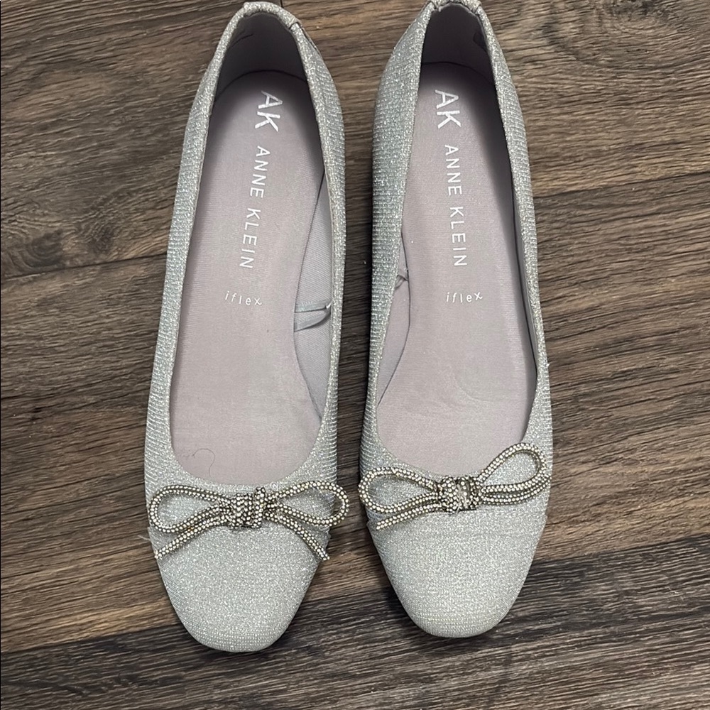 Anne Klein Silver Flats with Decorative Bow